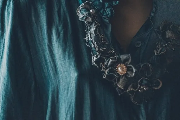 A stylish Steampunk outfit incorporating recycled materials and featuring intricate brass detailing. The image showcases the blend of fashion, sustainability, and Steampunk aesthetics.