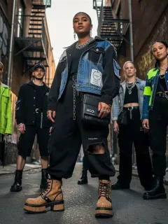 Diverse models in sustainable underground fashion in urban setting