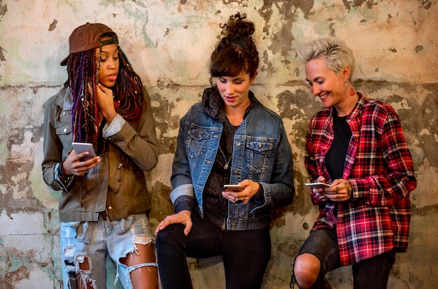 Unveiling Neo-Tribal Trends Shaping US Subcultures in 2025